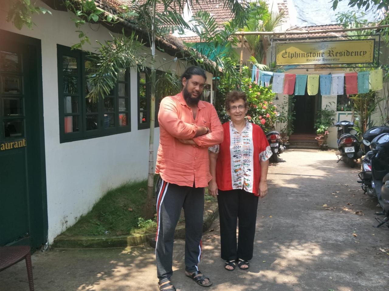 Bed and Breakfast Elphinstone Residencia Kochi Exterior foto